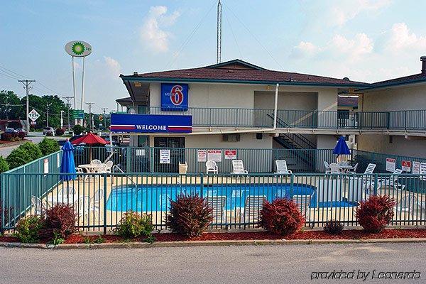 Super 7 Motel Coralville Exteriér fotografie