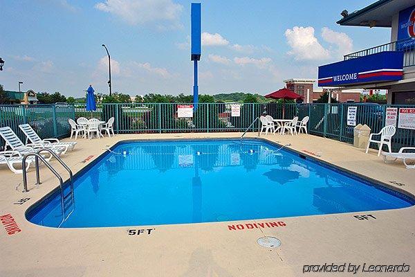 Super 7 Motel Coralville Exteriér fotografie
