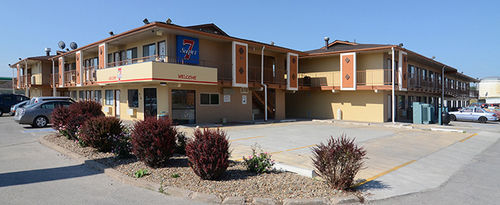 Super 7 Motel Coralville Exteriér fotografie